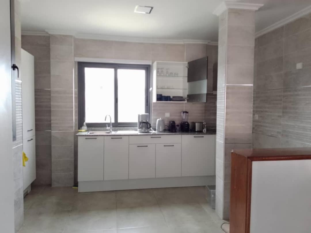 Luxury Suites Chester One Dakar Kültér fotó