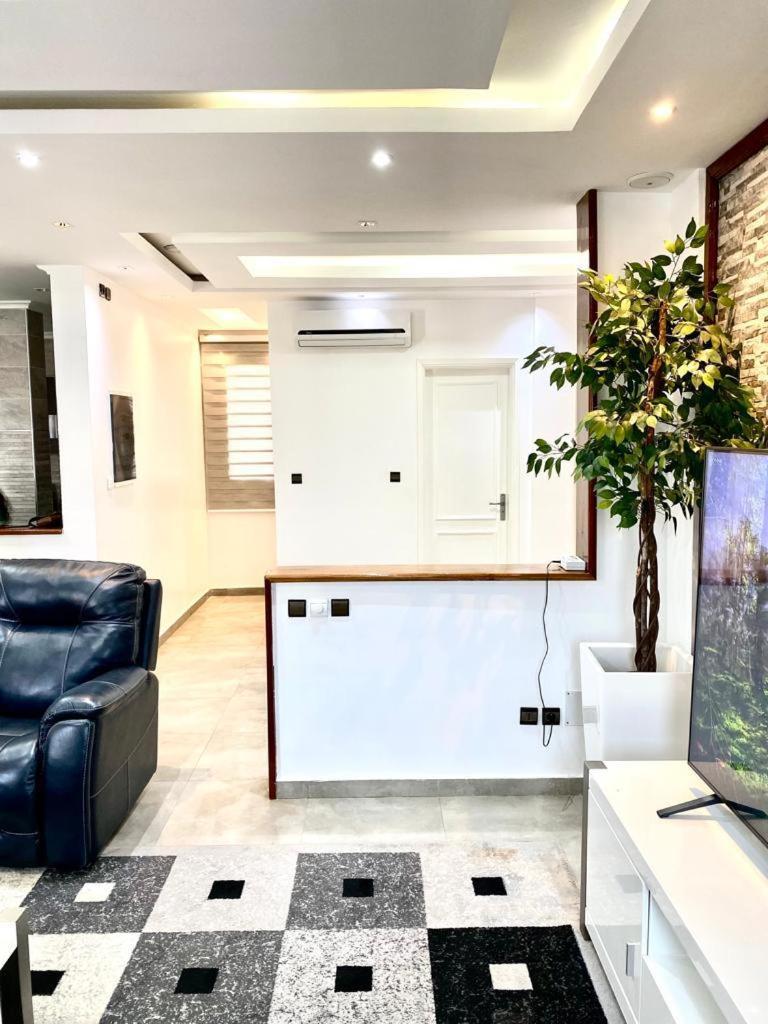 Luxury Suites Chester One Dakar Kültér fotó