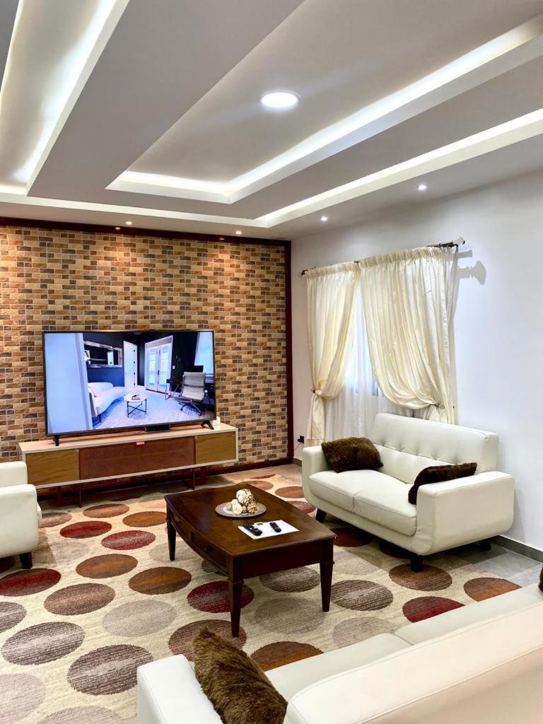 Luxury Suites Chester One Dakar Kültér fotó